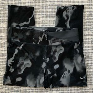 Nike Dri-Fit Running Capri Leggings